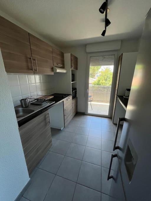 Joli appt 45 m2 avec terrasse Appartamento Lunel  Esterno foto